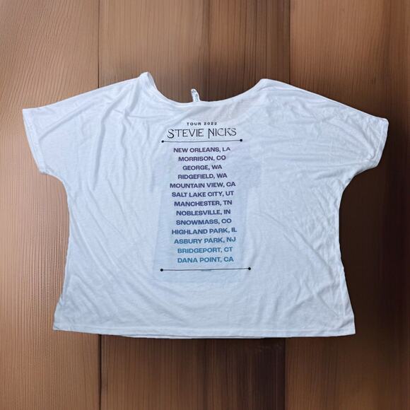 Stevie Nicks Tour 2022 Women’s T-Shirt Tee White Size X-Large Classic Rock Band - Picture 4 of 8